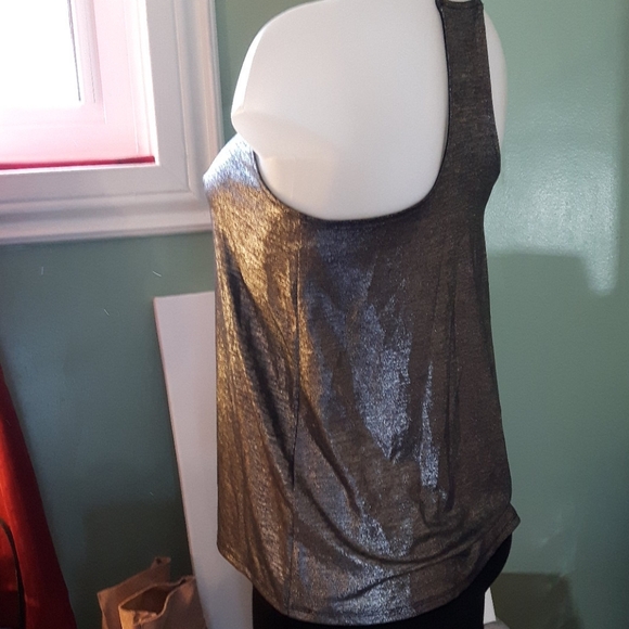 Like new size xxs Guess silver dress tank top - Picture 5 of 12